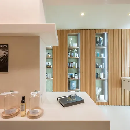 La Monnaie Arty & 4*