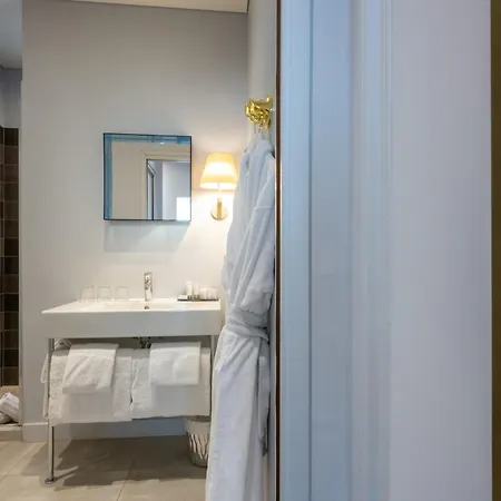 La Monnaie Arty & Hotell 4*