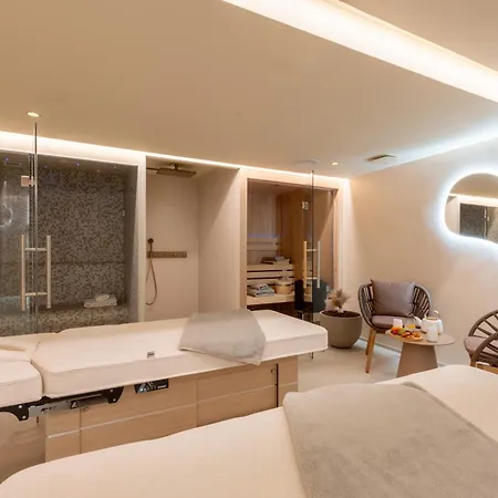 Hotell La Monnaie Arty & 4*