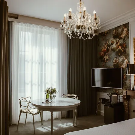 La Monnaie Arty & Hotell 4*